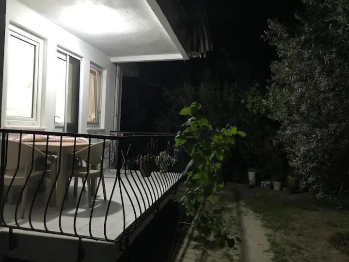 Ferienwohnung White House Tam Donanimli Bahceli Bueyuek Ev Pamukkale Exterior foto